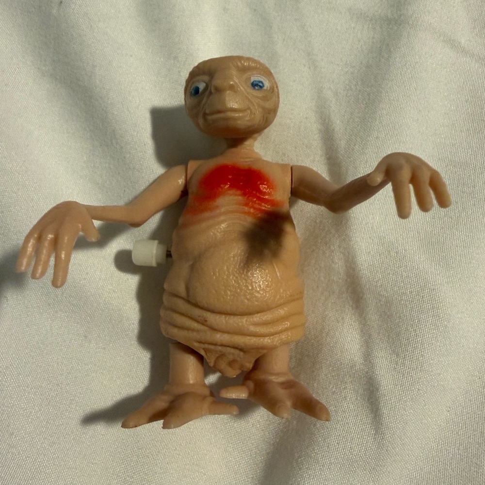 Universal Studios E.T. Movie wind up walkiing toy Vintage 1982 RARE